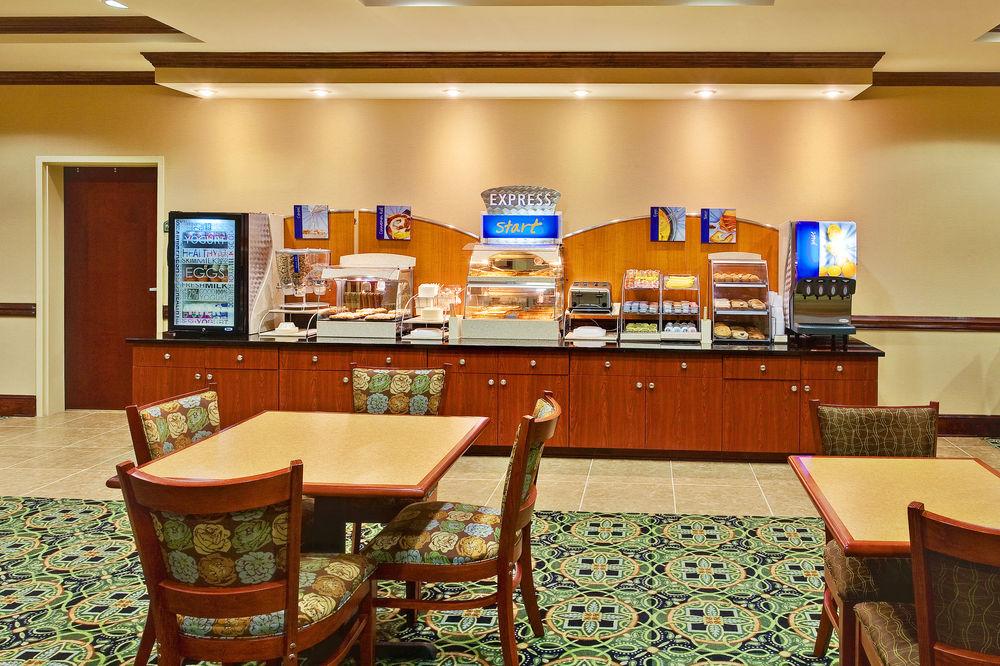 Holiday Inn Express Hotel & Suites Millington-Memphis Area By Ihg Bagian luar foto