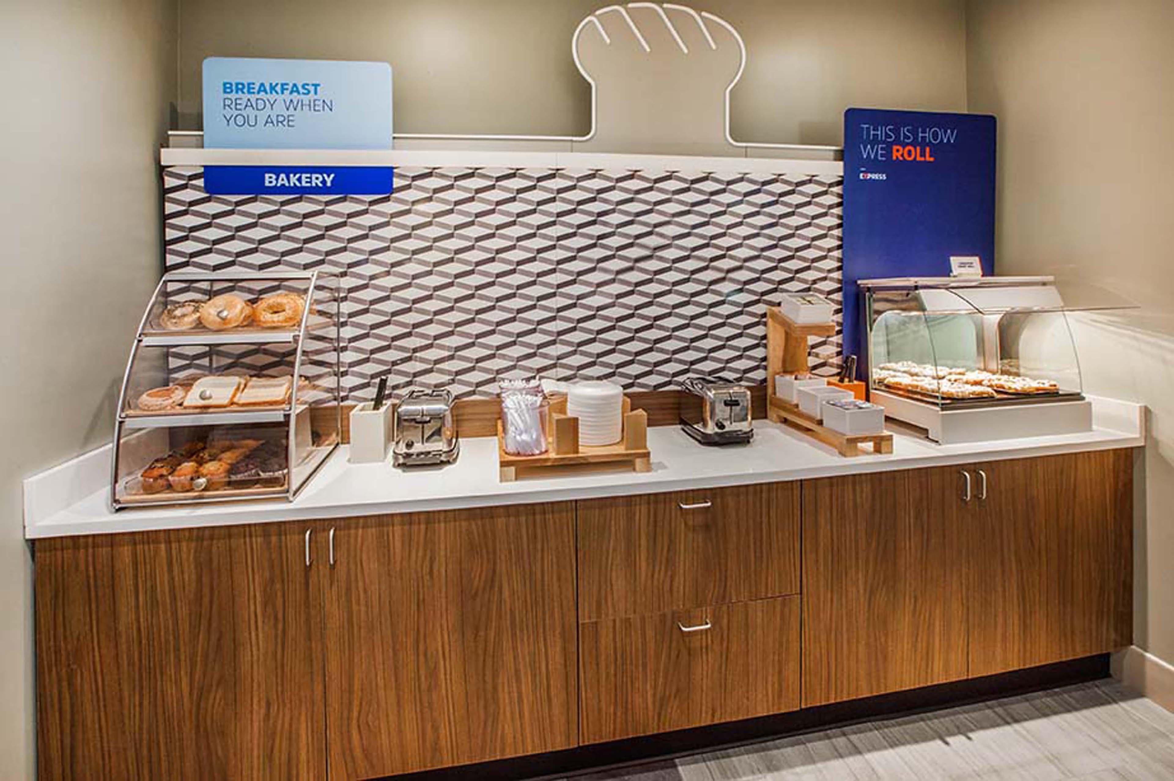 Holiday Inn Express Hotel & Suites Millington-Memphis Area By Ihg Bagian luar foto