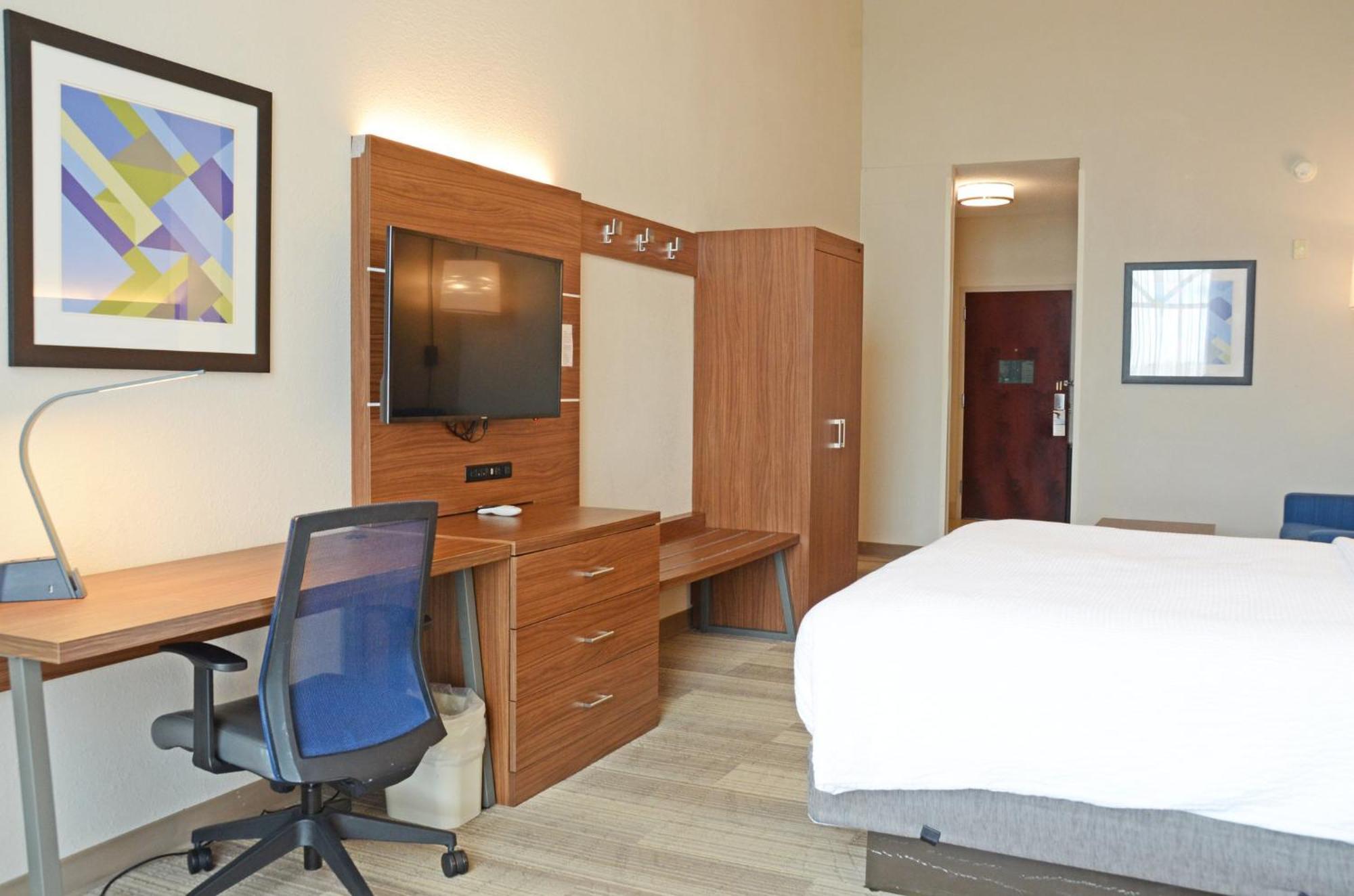 Holiday Inn Express Hotel & Suites Millington-Memphis Area By Ihg Bagian luar foto