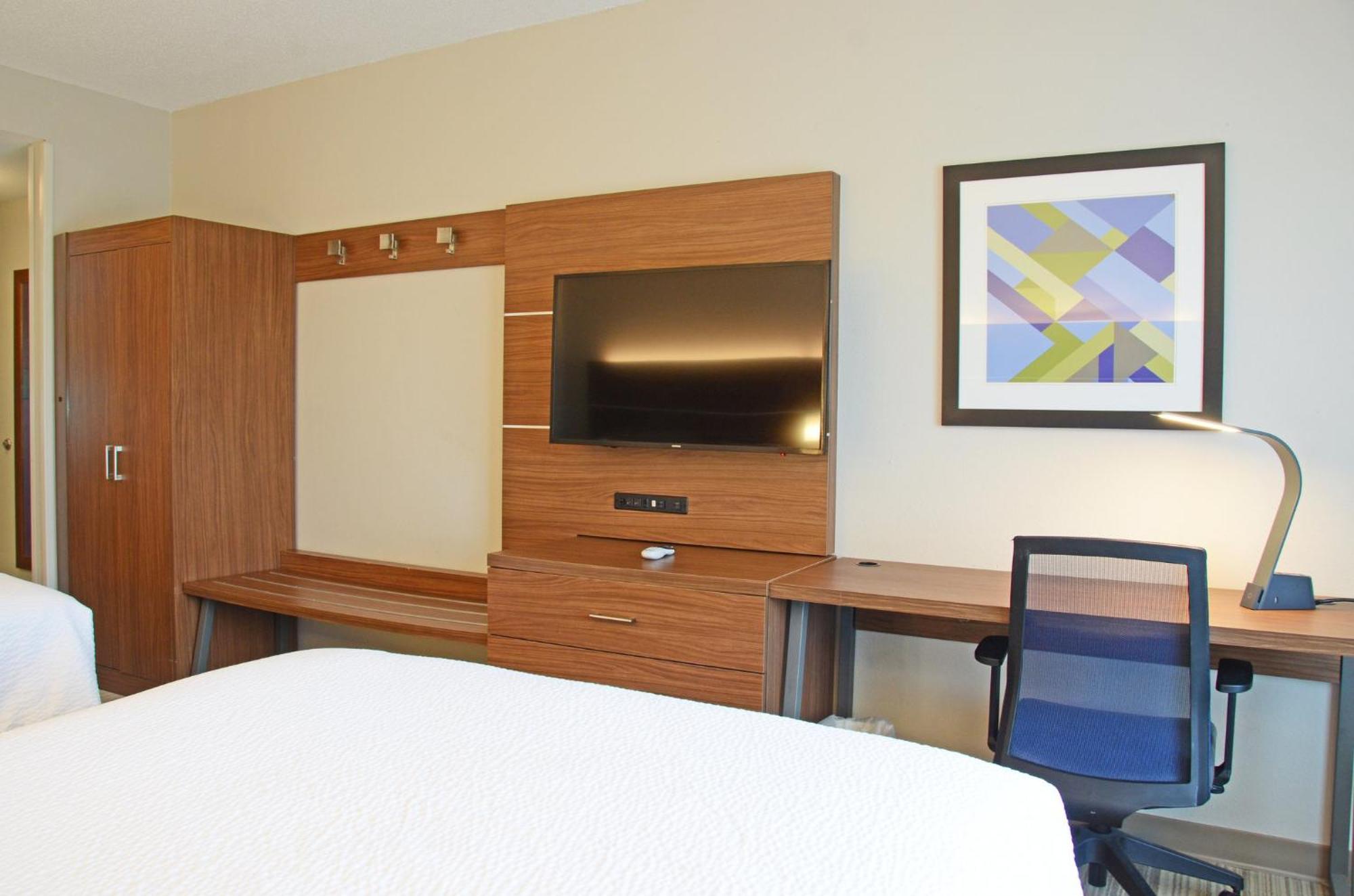 Holiday Inn Express Hotel & Suites Millington-Memphis Area By Ihg Bagian luar foto